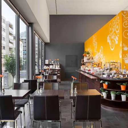 Ibis Hotel 3*