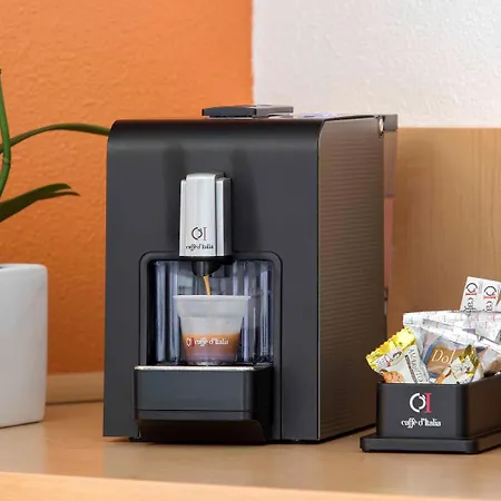 宜必思洛迦诺酒店