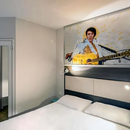 Отель Ibis 3*