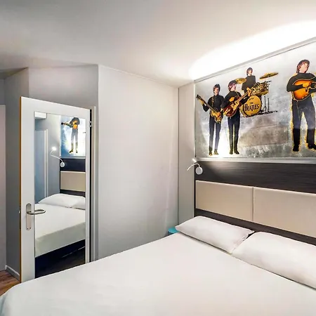 Ibis Hotel 3*