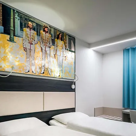 Hotel Ibis 3*