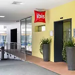 Ibis 3*